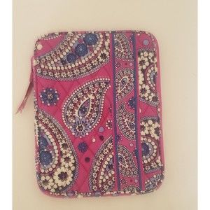 Vera Bradley Boysenberry Tablet Sleeve Proyective Cover Case Purple Paisley